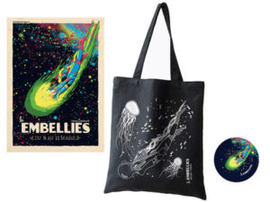 Tote bag + badge + carte postale